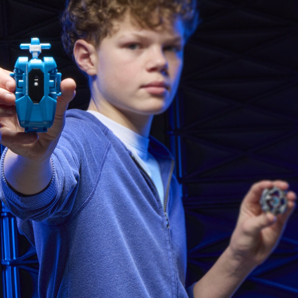 Set Premium lanzador con cuerda y top Cobalt Dragoon 2-60C Beyblade X — vista adicional del producto