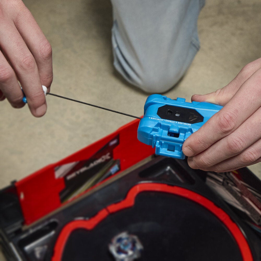 Set Premium lanzador con cuerda y top Cobalt Dragoon 2-60C Beyblade X — vista adicional del producto